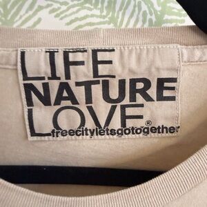 freecity Short Sleeve Tee in Beige with Black Print